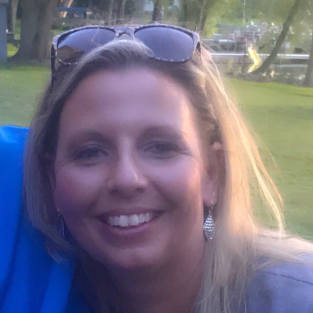 Meet your Posher, Jacy